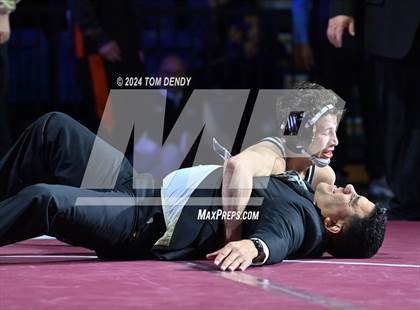 Thumbnail 1 in UIL 5A Championship Finals 106-144lb photogallery.