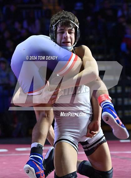 Thumbnail 3 in UIL 5A Championship Finals 106-144lb photogallery.
