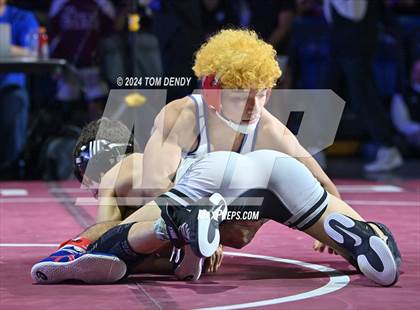 Thumbnail 1 in UIL 5A Championship Finals 106-144lb photogallery.
