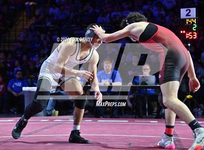 Thumbnail 2 in UIL 5A Championship Finals 106-144lb photogallery.
