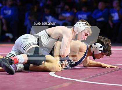 Thumbnail 2 in UIL 5A Championship Finals 106-144lb photogallery.