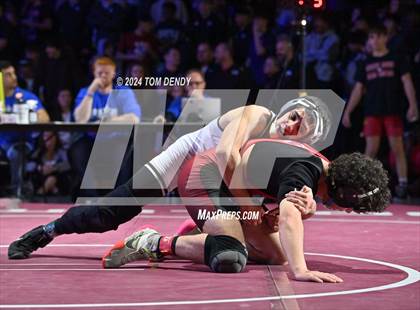 Thumbnail 1 in UIL 5A Championship Finals 106-144lb photogallery.