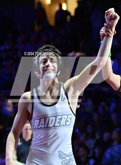 Thumbnail 2 in UIL 5A Championship Finals 106-144lb photogallery.