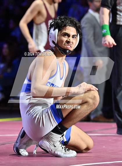 Thumbnail 2 in UIL 5A Championship Finals 106-144lb photogallery.