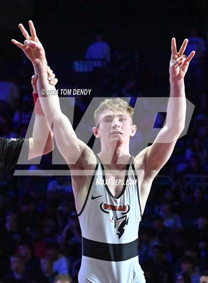 Thumbnail 1 in UIL 5A Championship Finals 106-144lb photogallery.