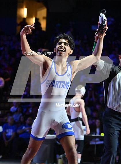 Thumbnail 3 in UIL 5A Championship Finals 106-144lb photogallery.