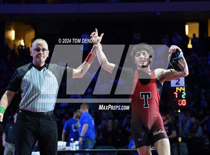 Thumbnail 3 in UIL 5A Championship Finals 106-144lb photogallery.