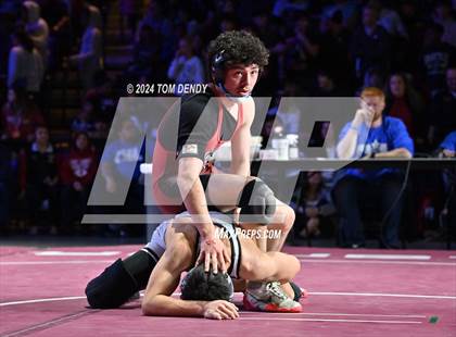 Thumbnail 2 in UIL 5A Championship Finals 106-144lb photogallery.