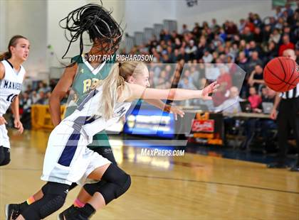 Thumbnail 2 in Red Bank Catholic vs. Manasquan (NJSIAA Tournement of Champions Semifinal) photogallery.