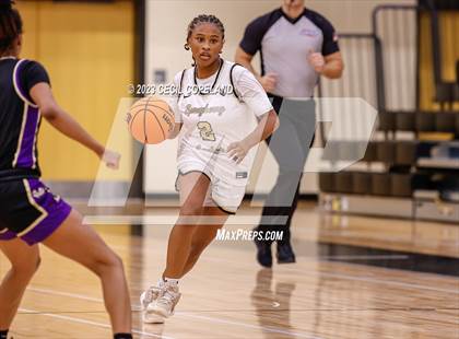 Thumbnail 1 in Sprayberry vs. Hiram (1st Annual Sprayberry Thanksgiving Classic Final) photogallery.