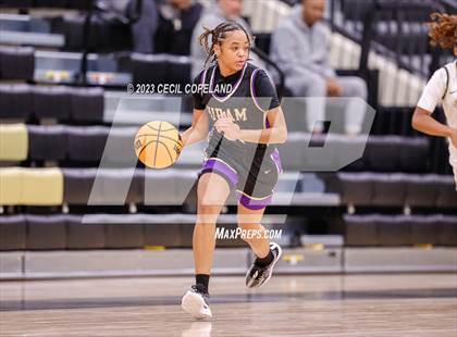 Thumbnail 3 in Sprayberry vs. Hiram (1st Annual Sprayberry Thanksgiving Classic Final) photogallery.