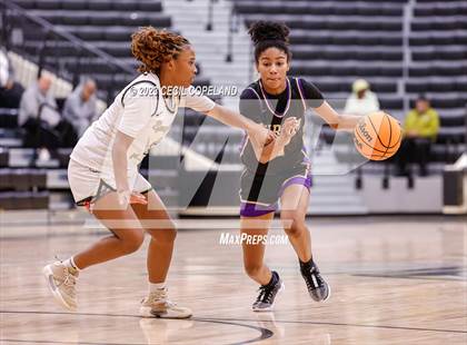 Thumbnail 2 in Sprayberry vs. Hiram (1st Annual Sprayberry Thanksgiving Classic Final) photogallery.