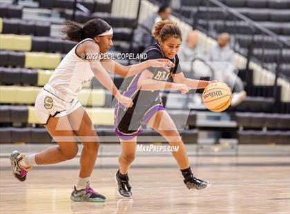 Thumbnail 3 in Sprayberry vs. Hiram (1st Annual Sprayberry Thanksgiving Classic Final) photogallery.