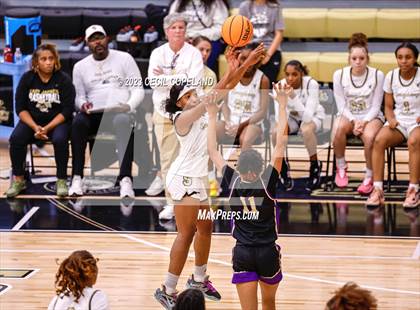 Thumbnail 2 in Sprayberry vs. Hiram (1st Annual Sprayberry Thanksgiving Classic Final) photogallery.