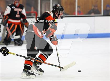 Thumbnail 3 in Brother Rice @ Houghton photogallery.