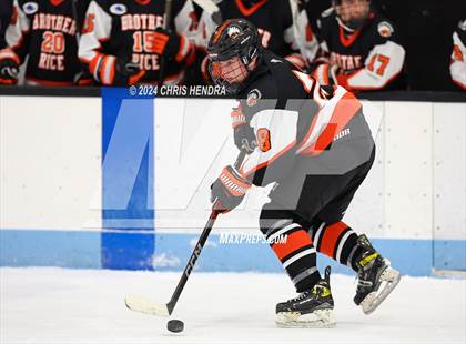 Thumbnail 1 in Brother Rice @ Houghton photogallery.