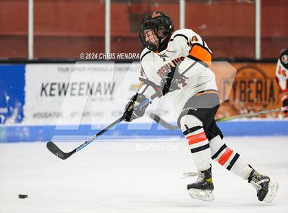 Thumbnail 3 in Brother Rice @ Houghton photogallery.