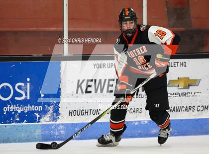 Thumbnail 2 in Brother Rice @ Houghton photogallery.