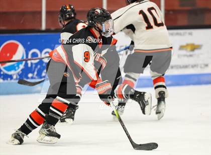 Thumbnail 3 in Brother Rice @ Houghton photogallery.