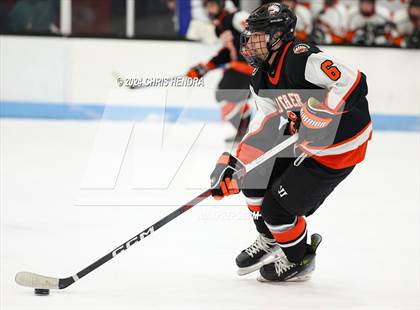Thumbnail 3 in Brother Rice @ Houghton photogallery.