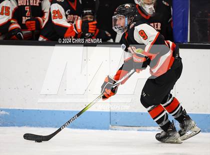 Thumbnail 3 in Brother Rice @ Houghton photogallery.