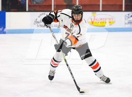 Thumbnail 1 in Brother Rice @ Houghton photogallery.