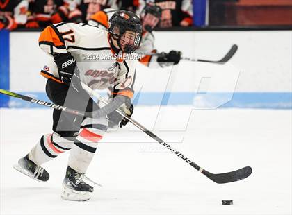 Thumbnail 2 in Brother Rice @ Houghton photogallery.