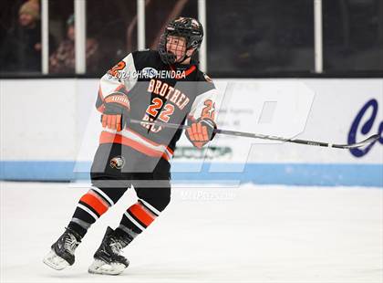 Thumbnail 3 in Brother Rice @ Houghton photogallery.