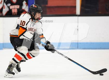 Thumbnail 2 in Brother Rice @ Houghton photogallery.