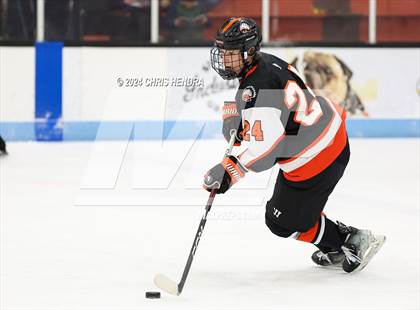 Thumbnail 1 in Brother Rice @ Houghton photogallery.