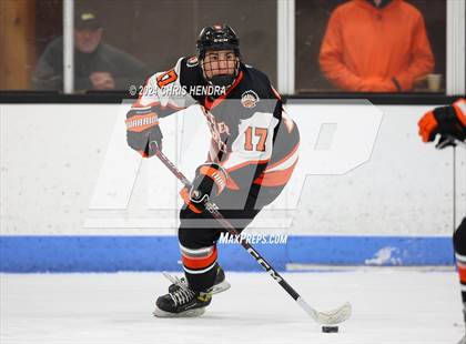 Thumbnail 2 in Brother Rice @ Houghton photogallery.