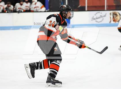 Thumbnail 1 in Brother Rice @ Houghton photogallery.