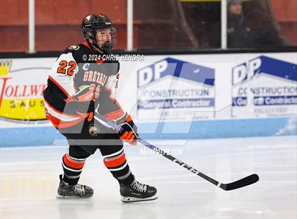 Thumbnail 3 in Brother Rice @ Houghton photogallery.