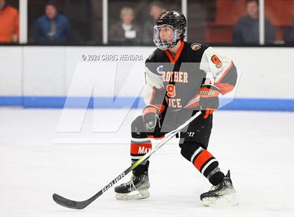 Thumbnail 2 in Brother Rice @ Houghton photogallery.