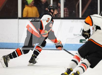 Thumbnail 3 in Brother Rice @ Houghton photogallery.