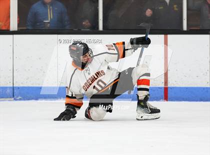 Thumbnail 3 in Brother Rice @ Houghton photogallery.
