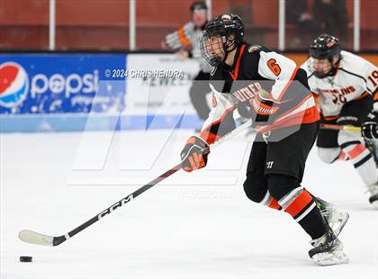 Thumbnail 1 in Brother Rice @ Houghton photogallery.