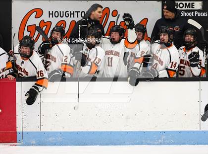 Thumbnail 2 in Brother Rice @ Houghton photogallery.
