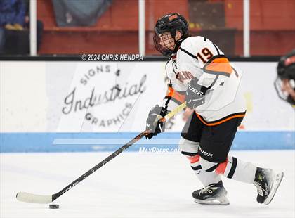 Thumbnail 3 in Brother Rice @ Houghton photogallery.