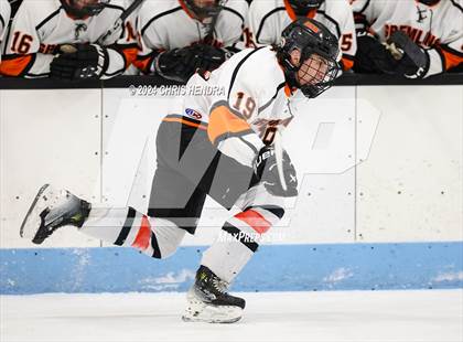Thumbnail 2 in Brother Rice @ Houghton photogallery.