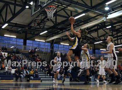Thumbnail 3 in Monroe County Senior All-Star Game (Section 5) photogallery.