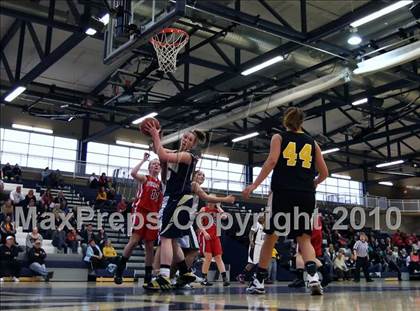Thumbnail 3 in Monroe County Senior All-Star Game (Section 5) photogallery.