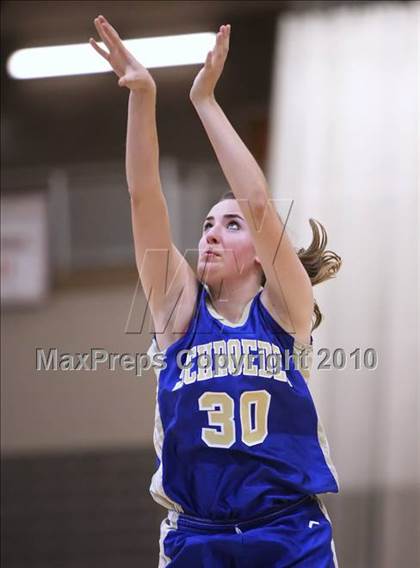 Thumbnail 1 in Monroe County Senior All-Star Game (Section 5) photogallery.