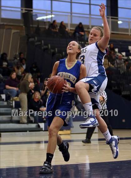 Thumbnail 3 in Monroe County Senior All-Star Game (Section 5) photogallery.