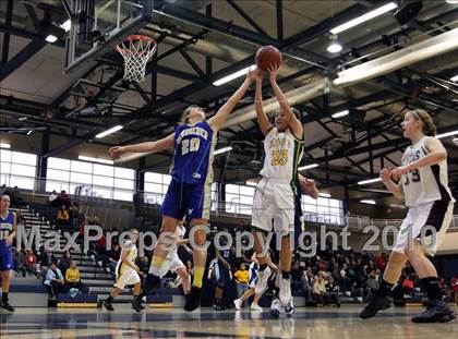 Thumbnail 2 in Monroe County Senior All-Star Game (Section 5) photogallery.
