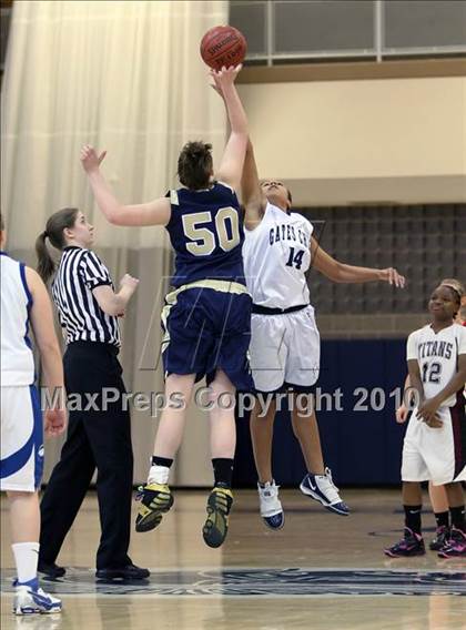 Thumbnail 2 in Monroe County Senior All-Star Game (Section 5) photogallery.