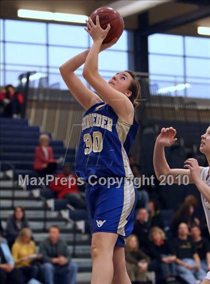 Thumbnail 3 in Monroe County Senior All-Star Game (Section 5) photogallery.