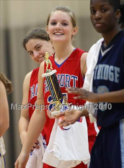 Thumbnail 1 in Monroe County Senior All-Star Game (Section 5) photogallery.