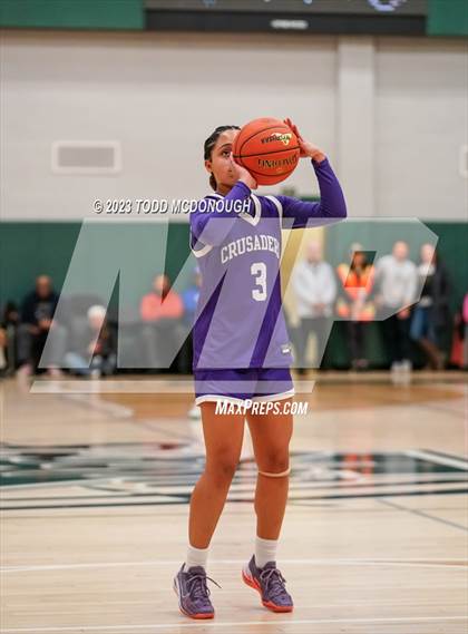 Thumbnail 2 in White Plains vs Monroe-Woodbury (NYSPHSAA Class AA Regionals) photogallery.