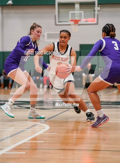 Thumbnail 3 in White Plains vs Monroe-Woodbury (NYSPHSAA Class AA Regionals) photogallery.